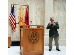 Photo of Dr. Stern presenting at the State Capital Building