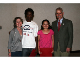 Photo of Dr. Stern, Hedy Udkovich Stern, Emmanuel Neubauer & Mya Malone at Honor Night